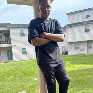 Meet your Posher, Marquez